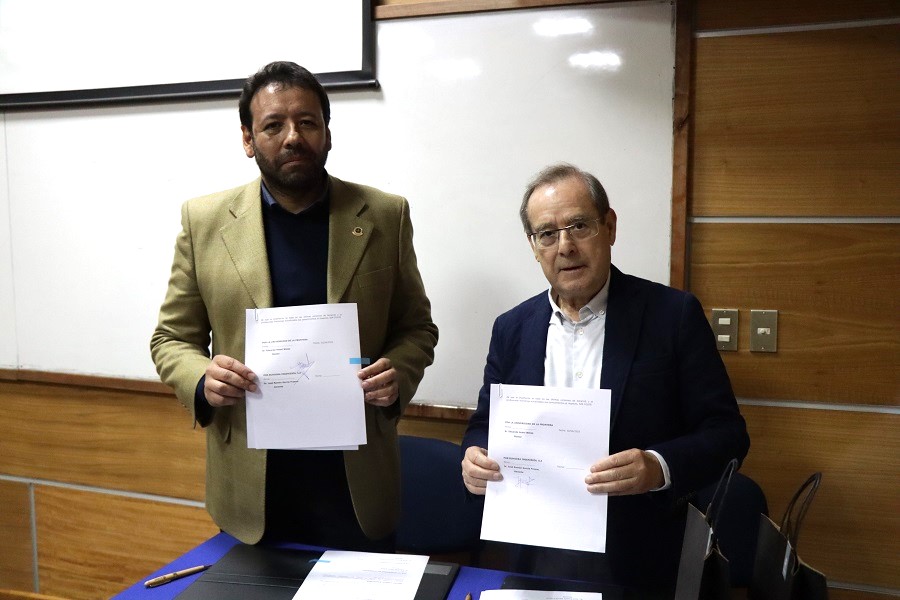 UFRO y BuHodra Ingeniería formalizan alianza para contar con licencia de software Istram como herramienta de apoyo formativo